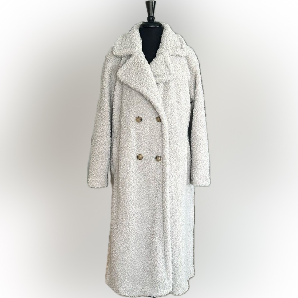 G by Giuliana White Trench Coat